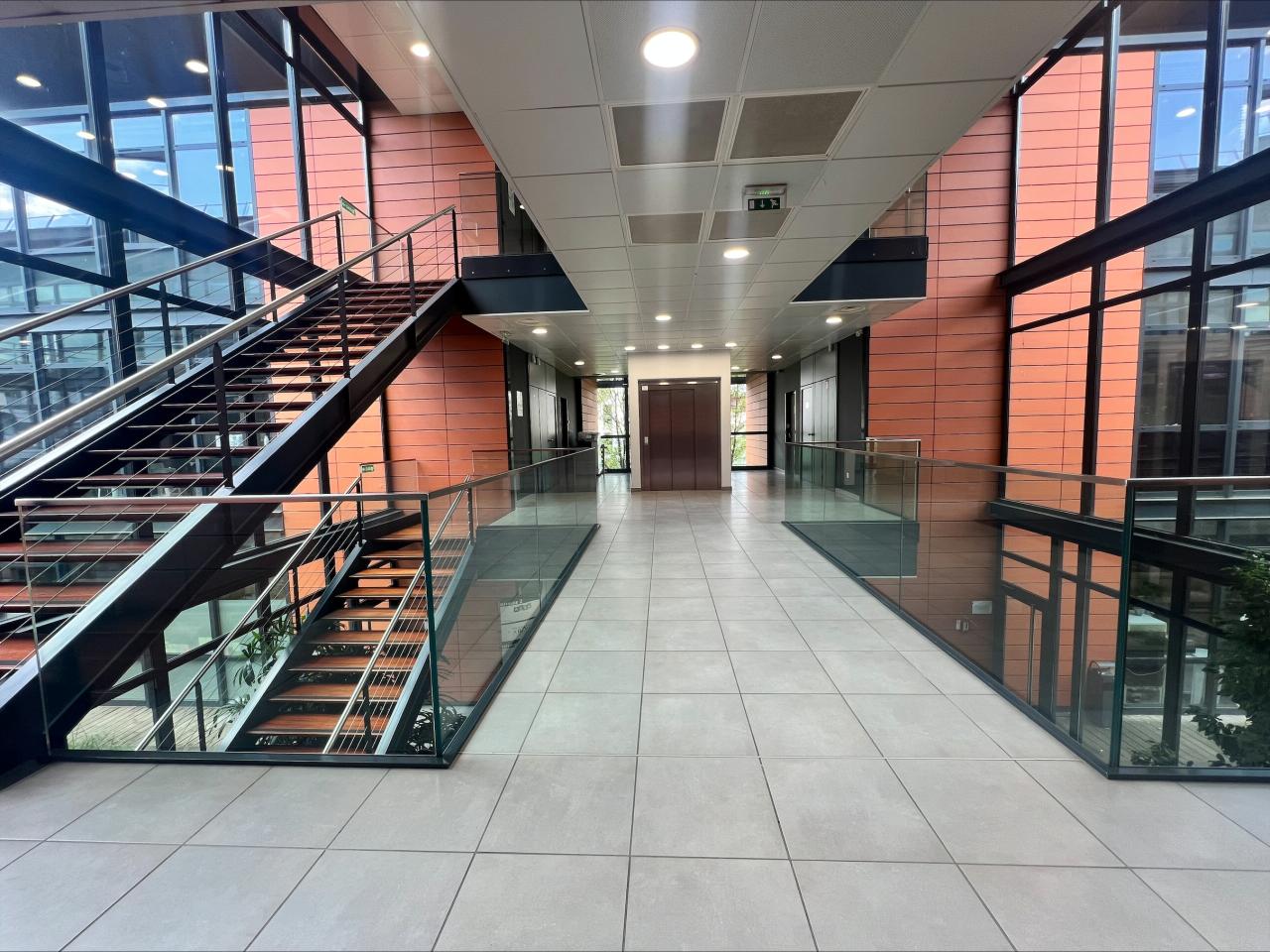 Bureau Lyon 560m² Vente bureau Lyon Rhône OVBUR2533311 9